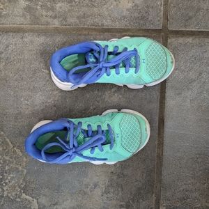 Under Armour size 12k